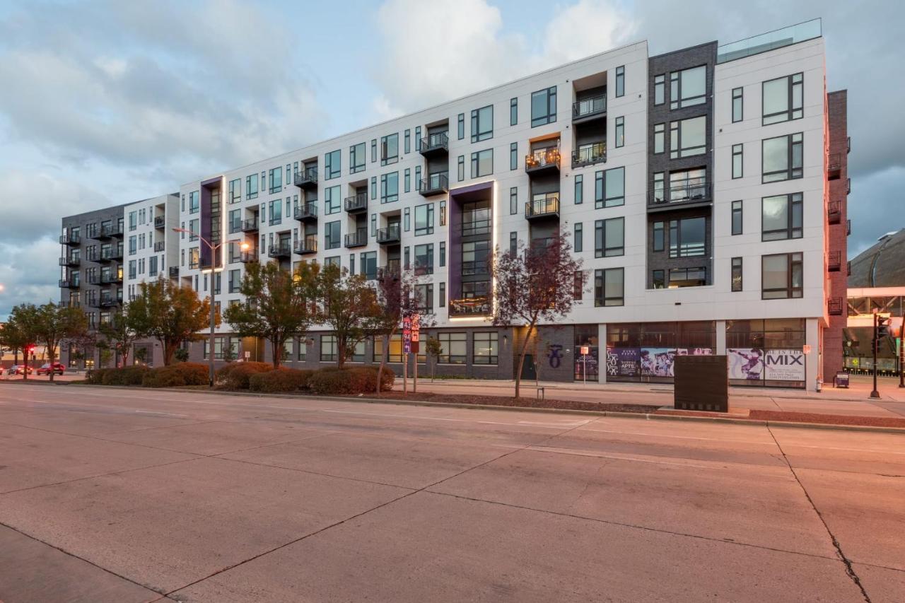 Flexhome Skywalk To Fiserv 1Br Apt U5 Мілвокі Екстер'єр фото